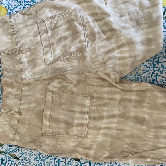 🎀 NWT Anthro Pants Cropped Pockets Tie Dye Neutral Casual - Picture 6 of 7
